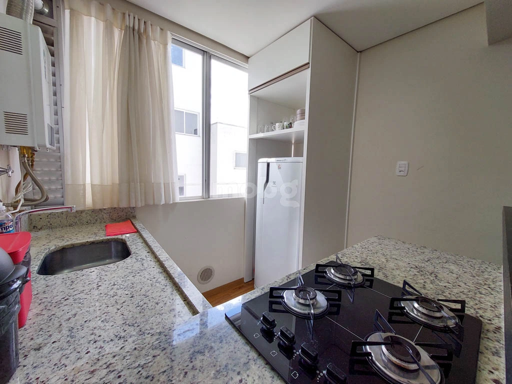 Apartamento para alugar com 2 quartos