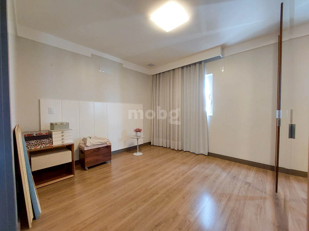 Apartamento para alugar com 3 quartos