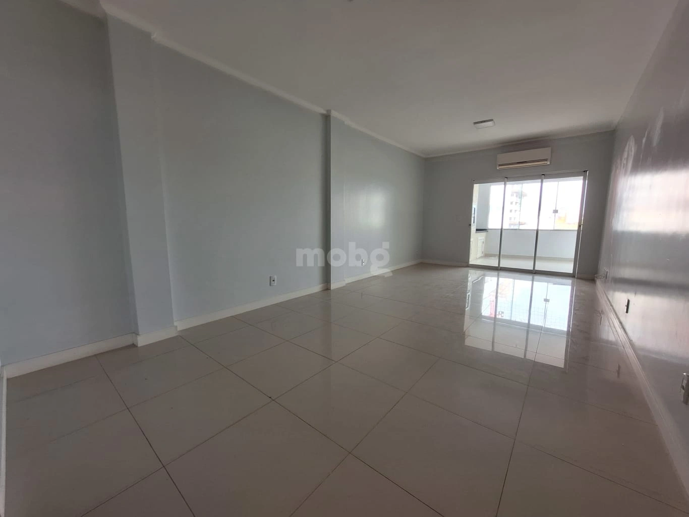 Apartamento para alugar com 3 quartos