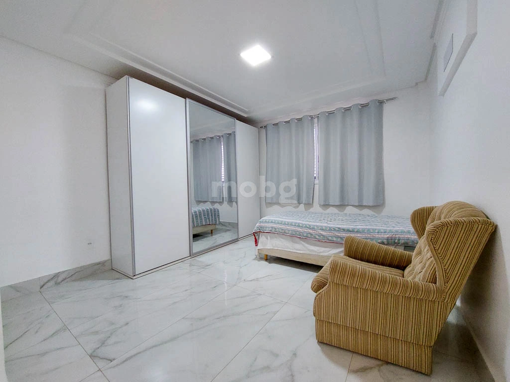 Apartamento para alugar com 3 quartos