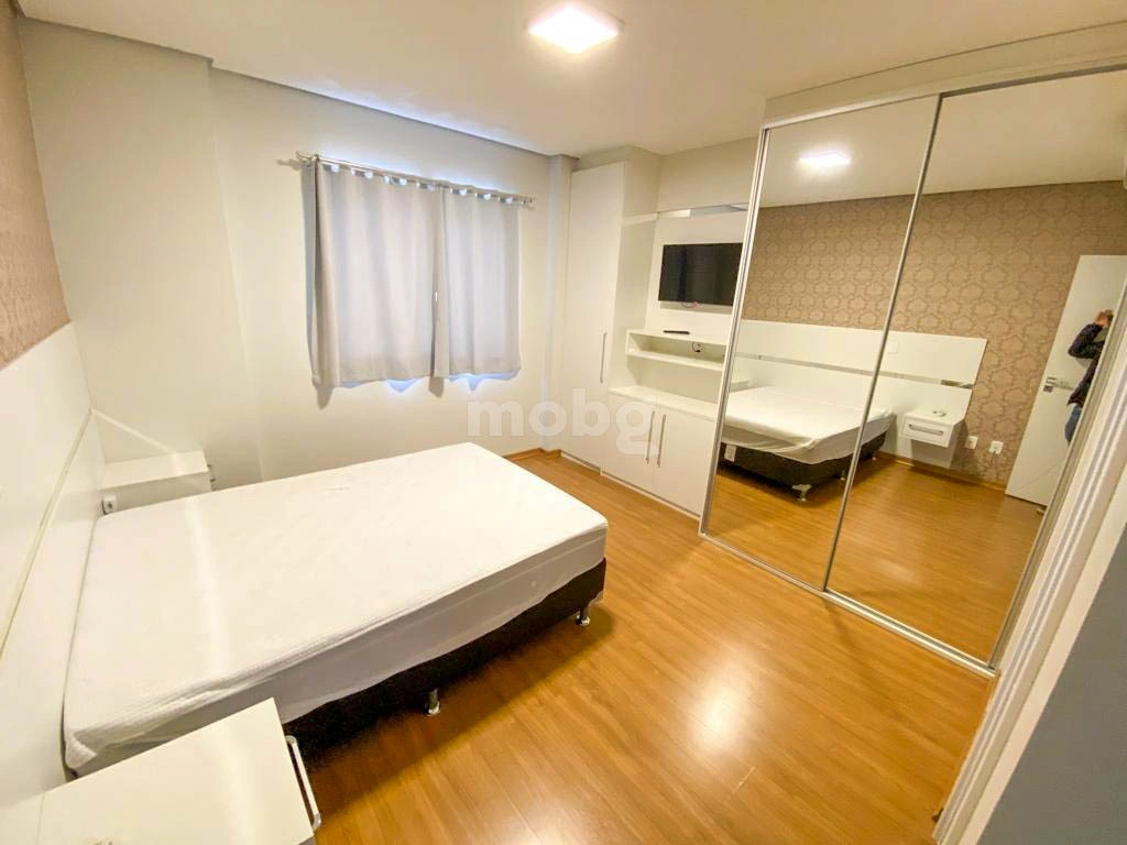 Apartamento para alugar com 2 quartos