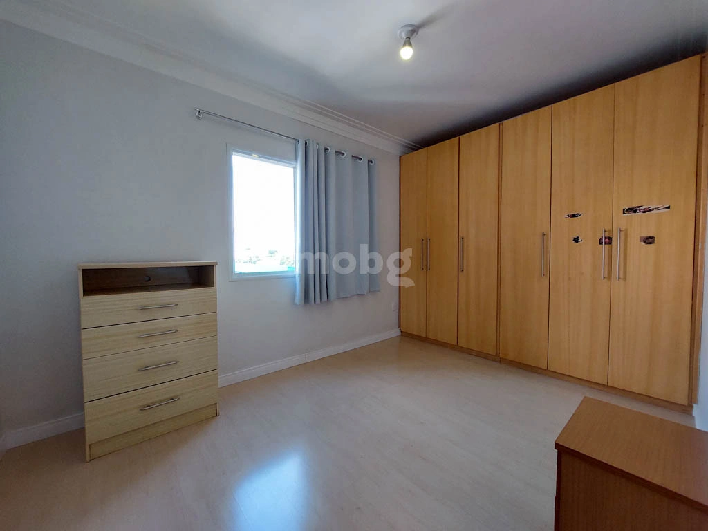 Apartamento para alugar com 3 quartos