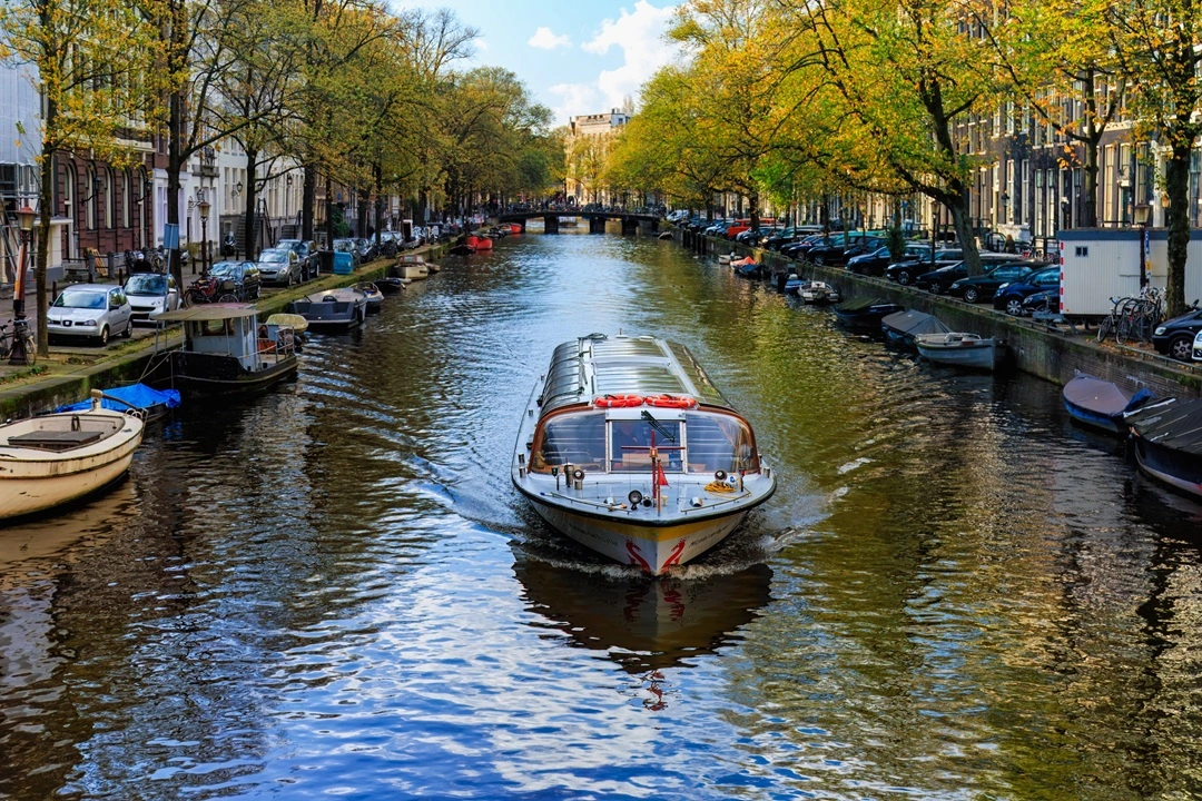 How to Do International Offshore Banking in Amsterdam?