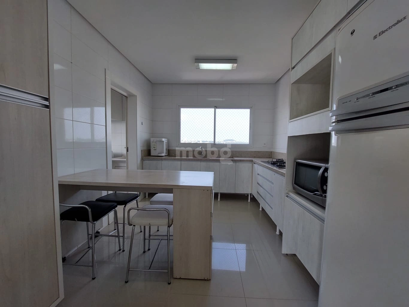 Apartamento para alugar com 3 quartos