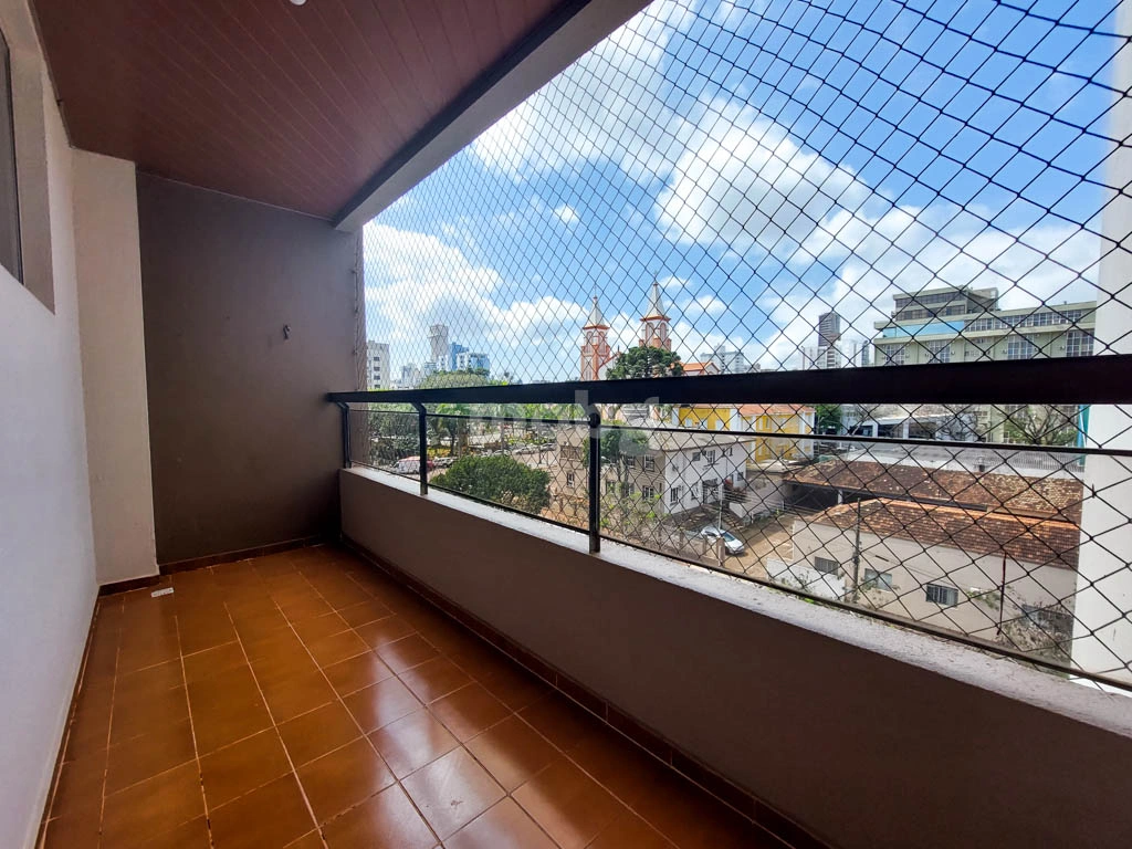 Apartamento para alugar com 3 quartos