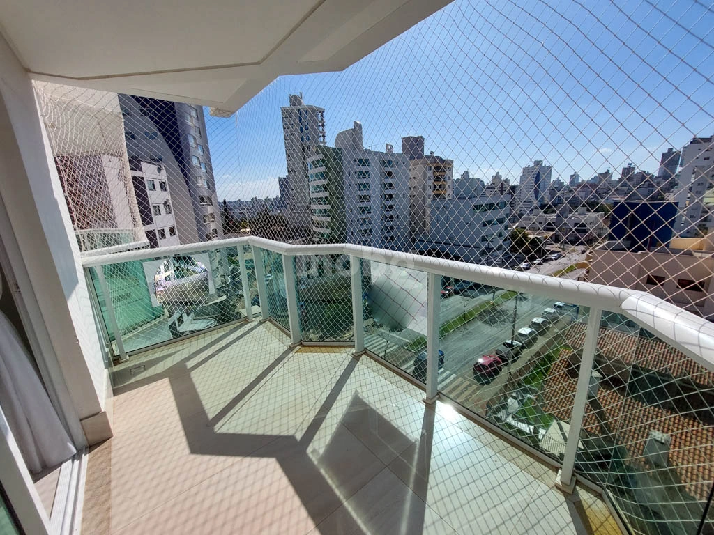 Apartamento para alugar com 3 quartos