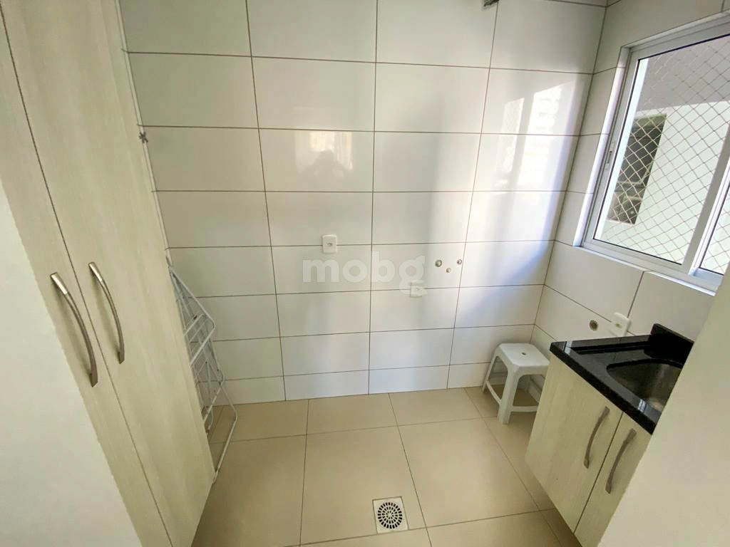 Apartamento para alugar com 2 quartos