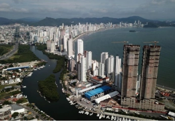 Barra sul em Balneário Camboriú, SC