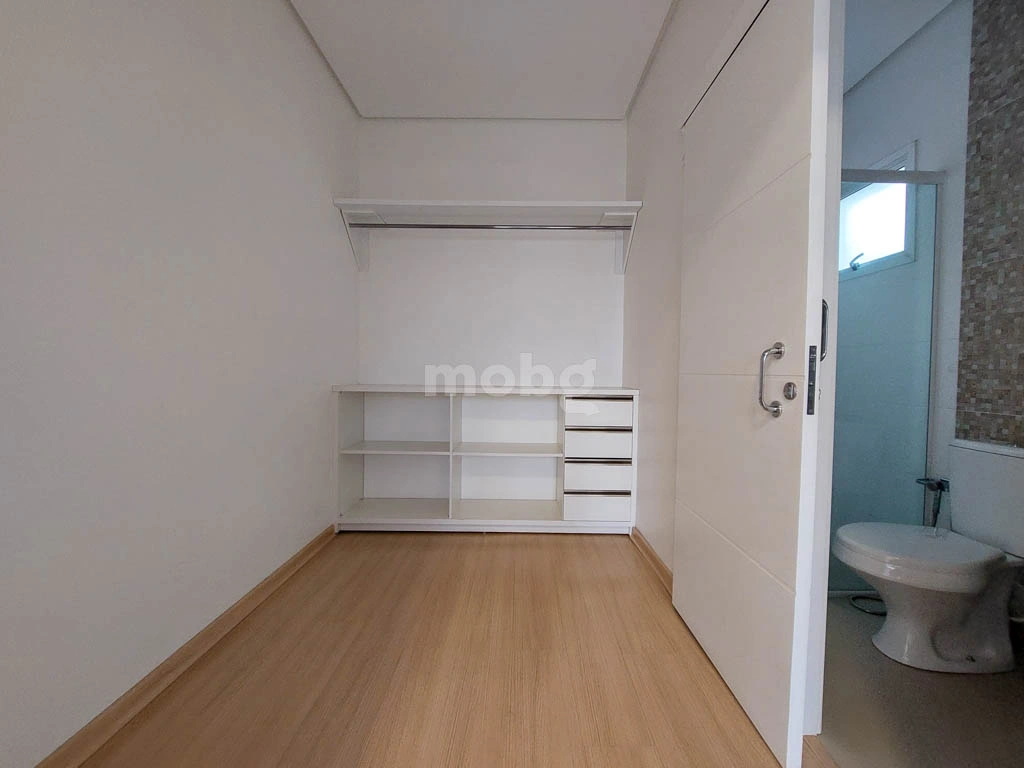 Apartamento para alugar com 3 quartos