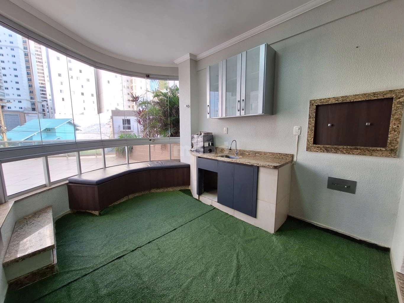 Apartamento para alugar com 3 quartos