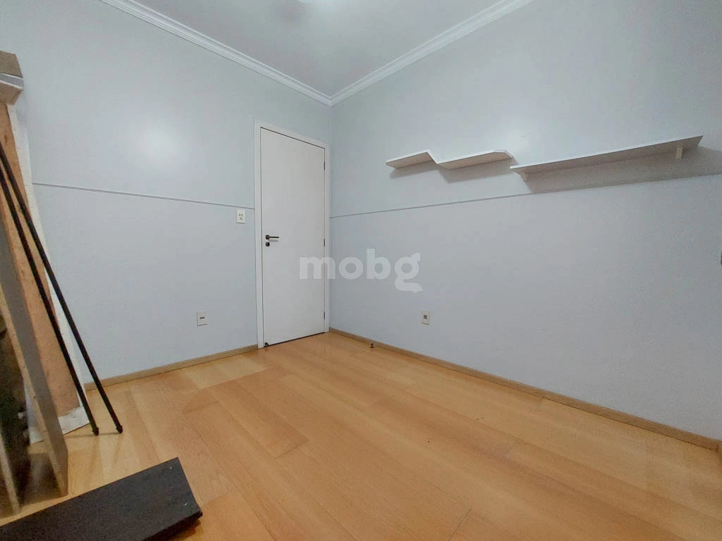 Apartamento para alugar com 3 quartos