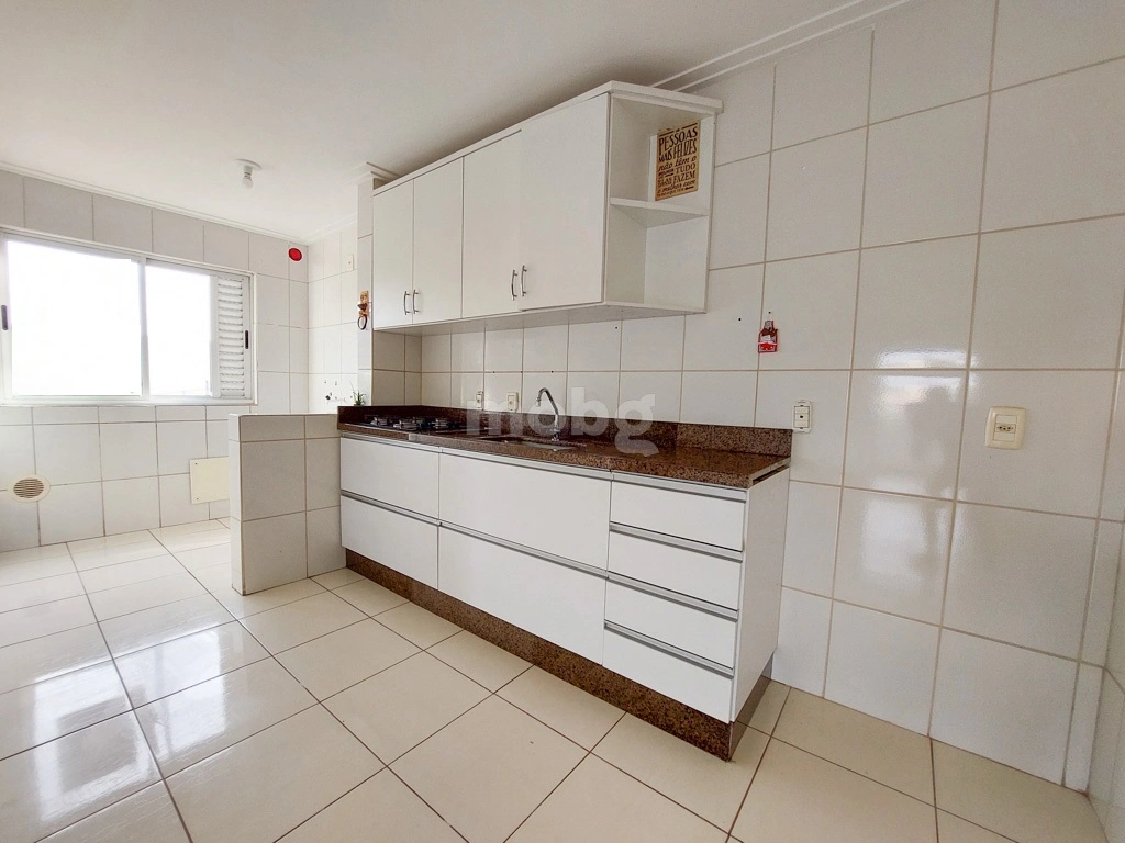 Apartamento para alugar com 2 quartos