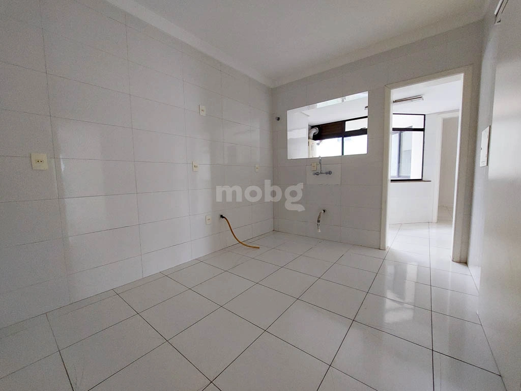 Apartamento para alugar com 3 quartos