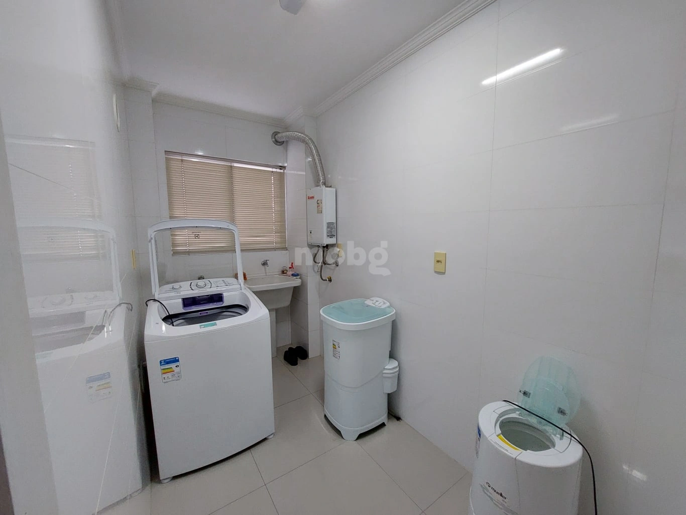 Apartamento para alugar com 3 quartos