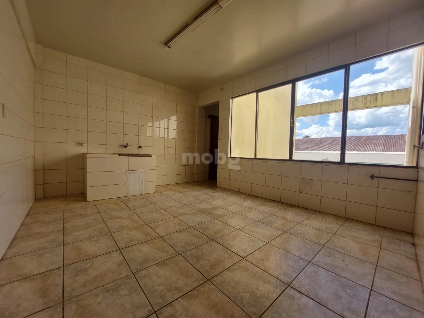 Apartamento para alugar com 4 quartos