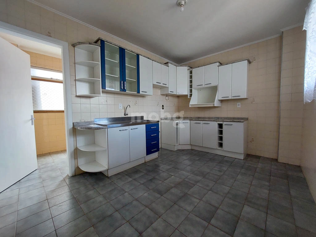 Apartamento para alugar com 3 quartos