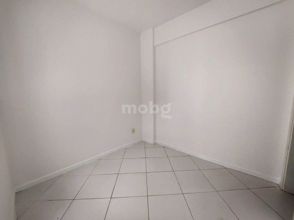 Apartamento para alugar com 3 quartos