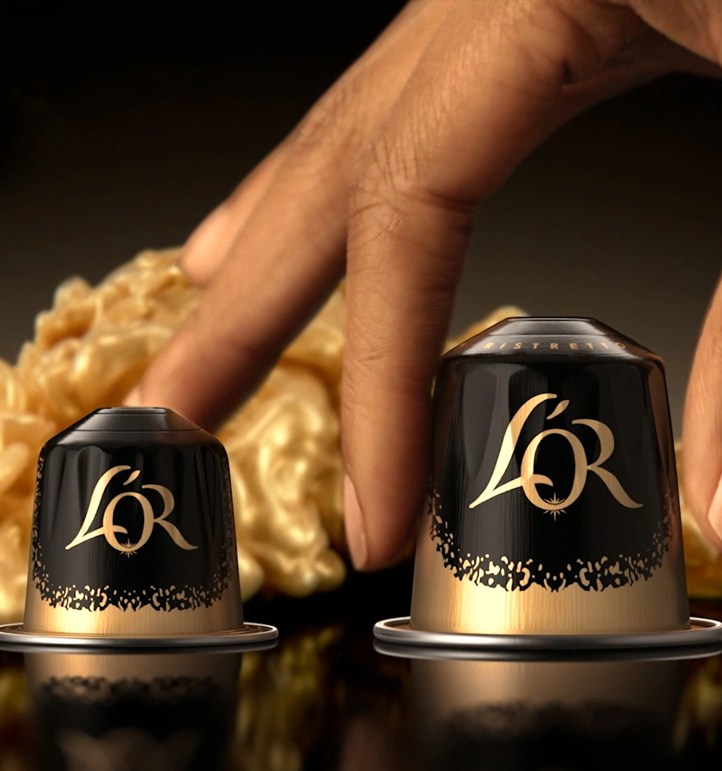 L'OR coffee cups