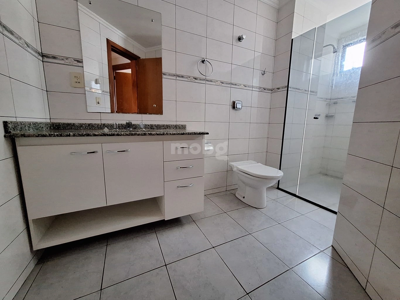 Apartamento para alugar com 3 quartos