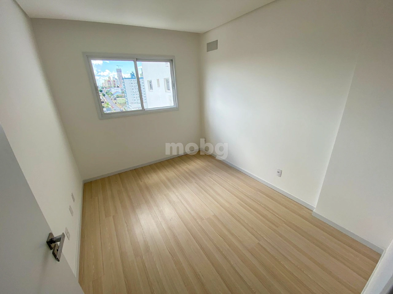 Apartamento para alugar com 3 quartos