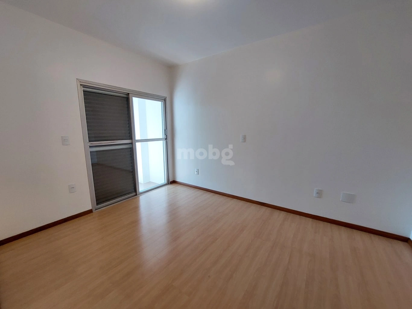 Apartamento para alugar com 4 quartos