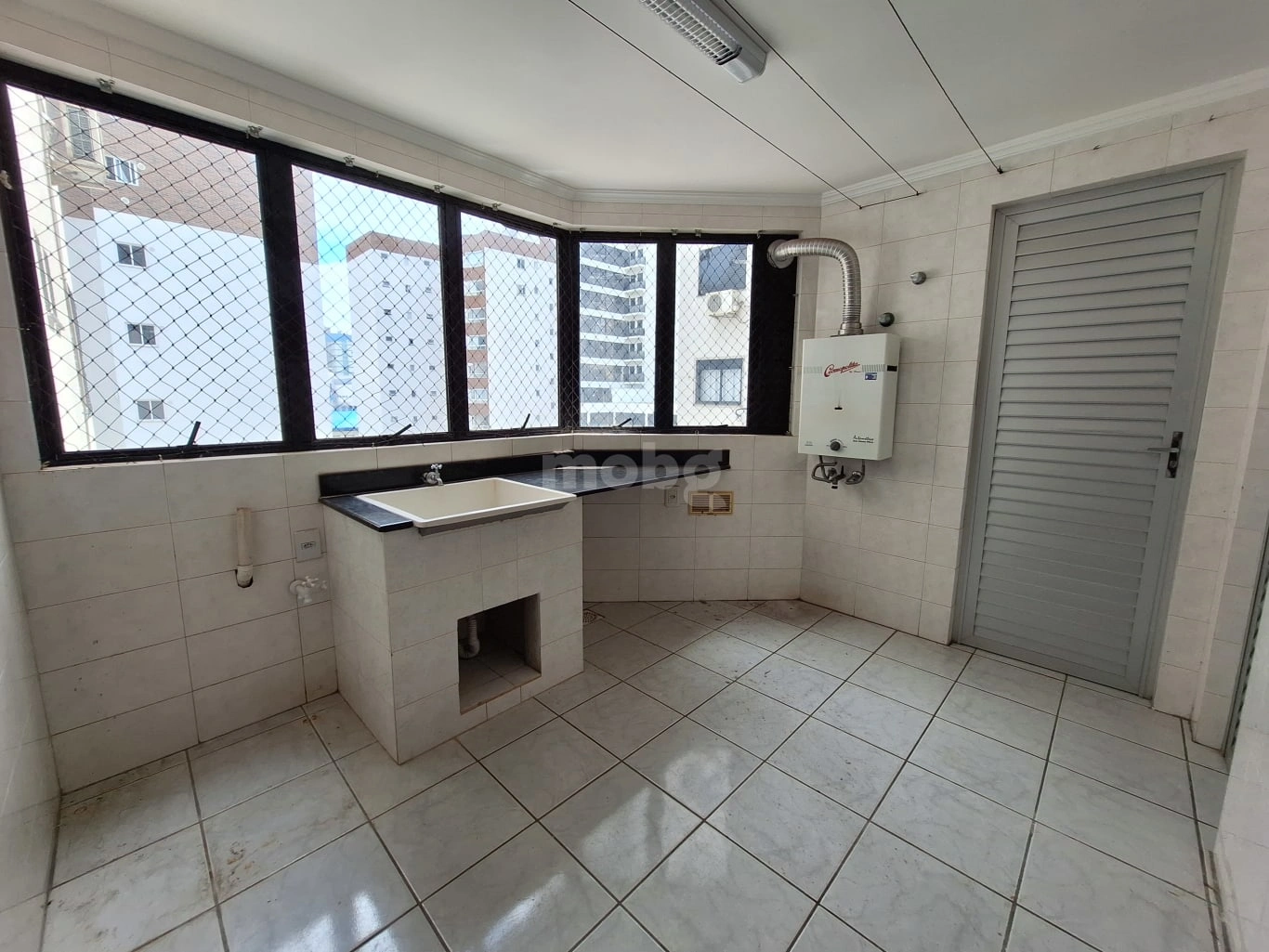 Apartamento para alugar com 3 quartos