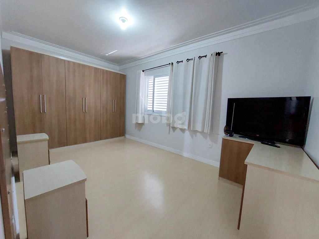 Apartamento para alugar com 3 quartos