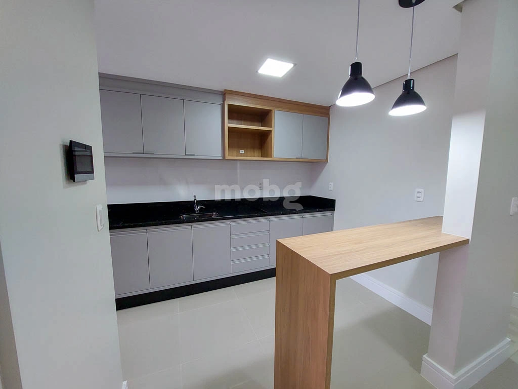 Apartamento para alugar com 2 quartos