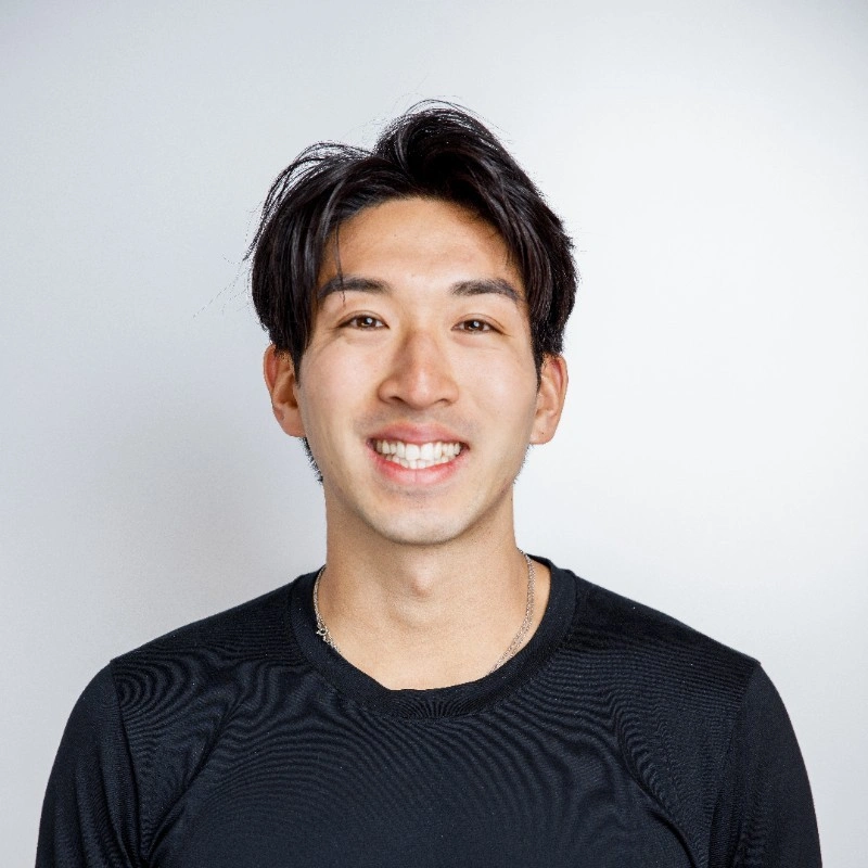 The background of the info card. Likely the portait of a person who is a teacher on the platform.