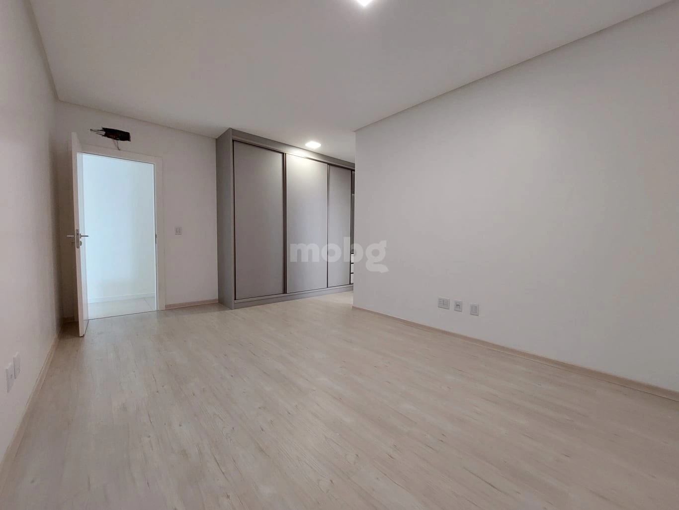 Apartamento para alugar com 3 quartos