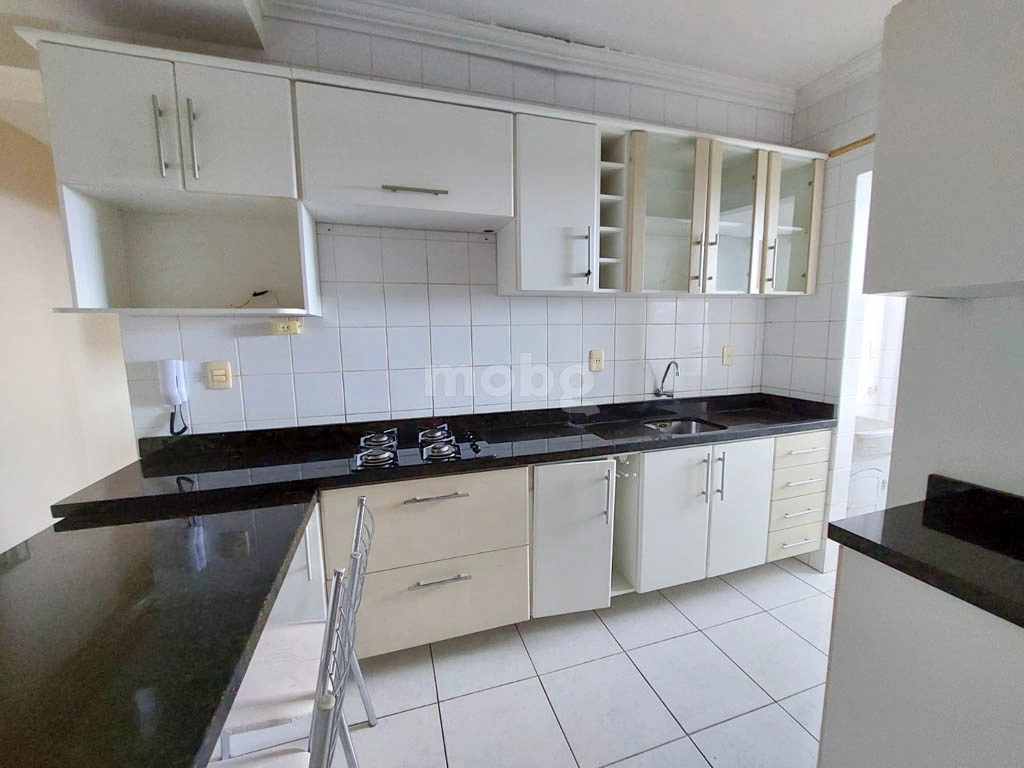 Apartamento para alugar com 2 quartos