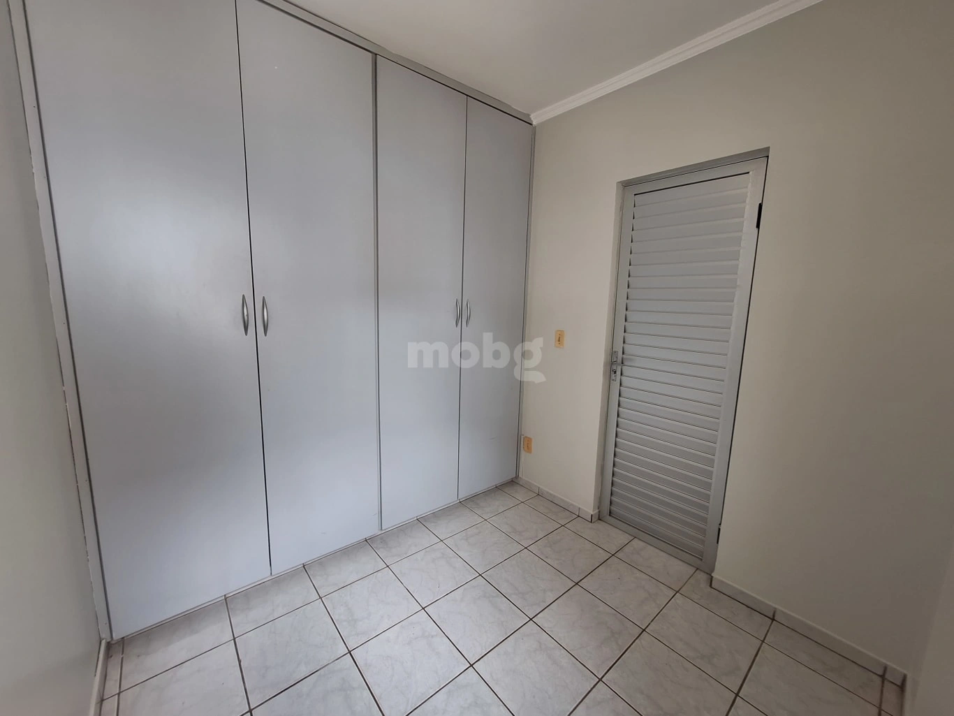 Apartamento para alugar com 3 quartos