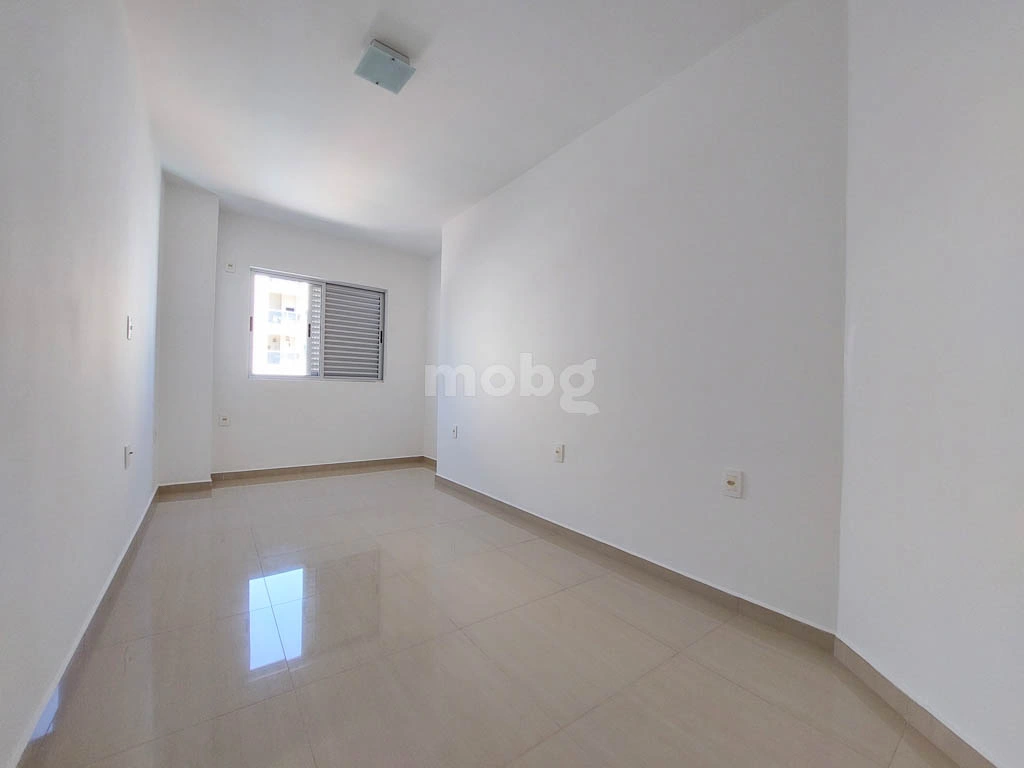 Apartamento para alugar com 4 quartos