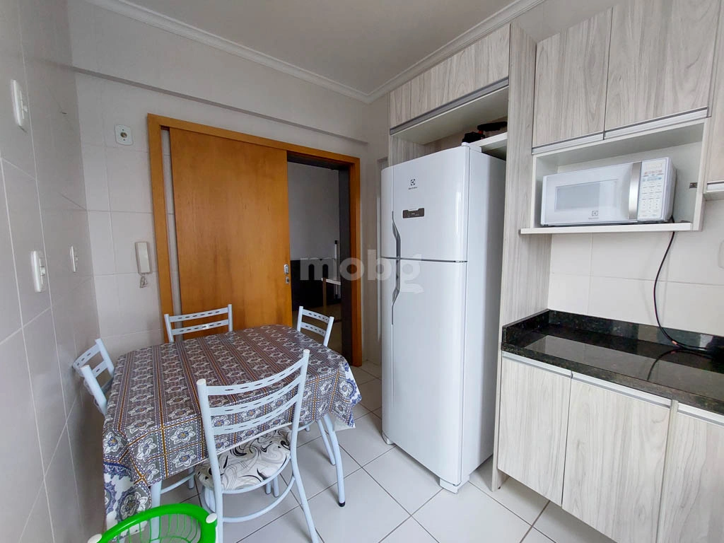 Apartamento para alugar com 2 quartos