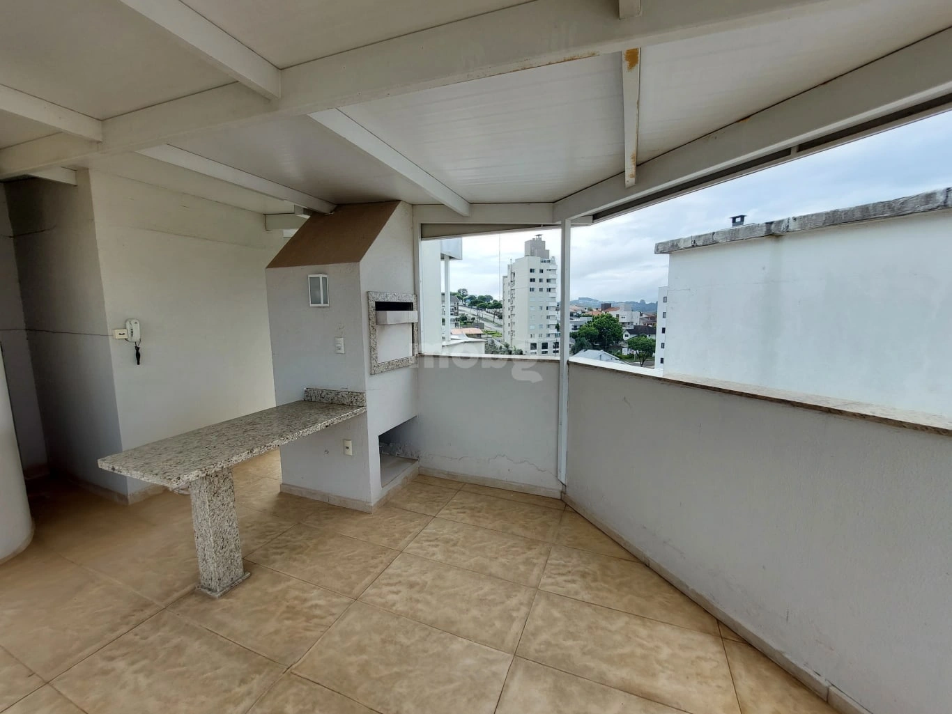 Apartamento para alugar com 3 quartos