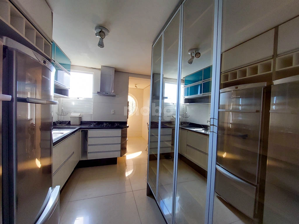 Apartamento para alugar com 3 quartos