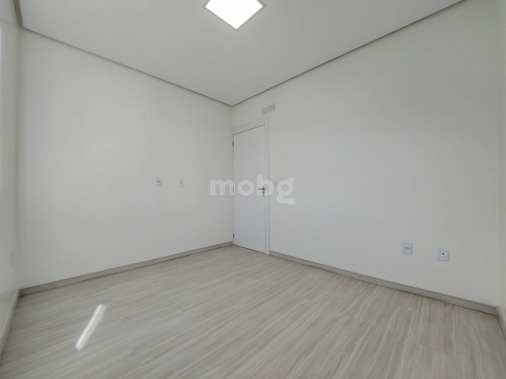 Apartamento para alugar com 3 quartos