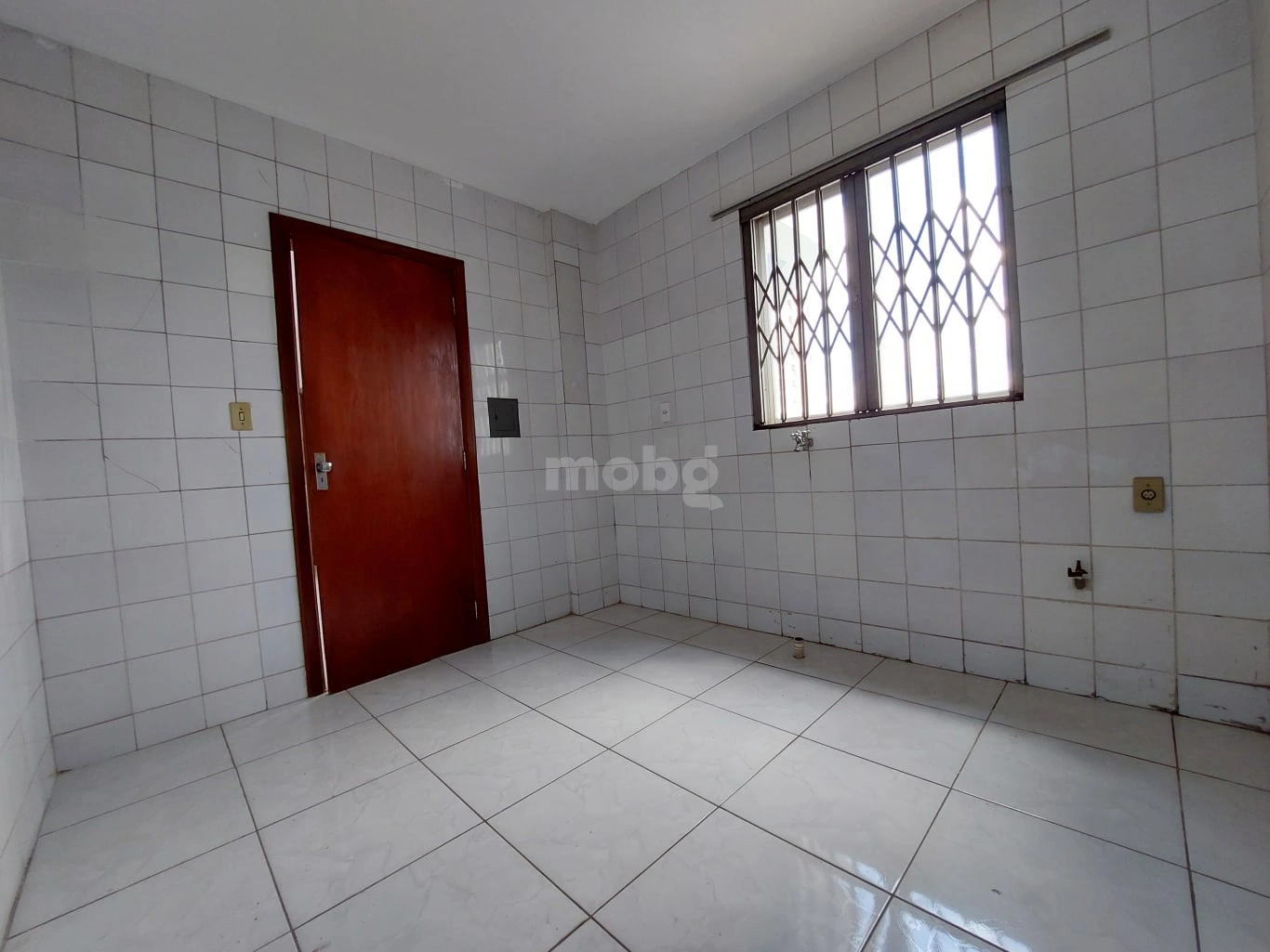 Apartamento para alugar com 1 quartos