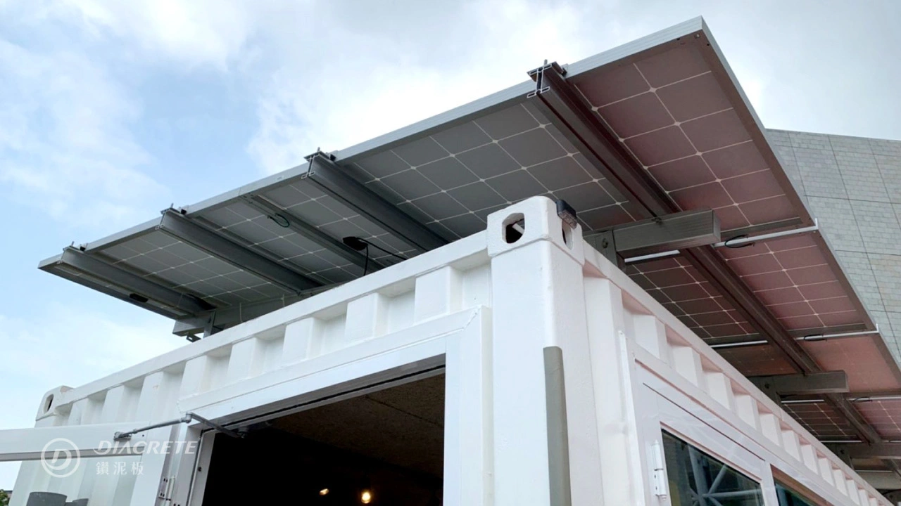 驛日光屋屋頂的太陽能系統，達成自主供電與儲能的目標。