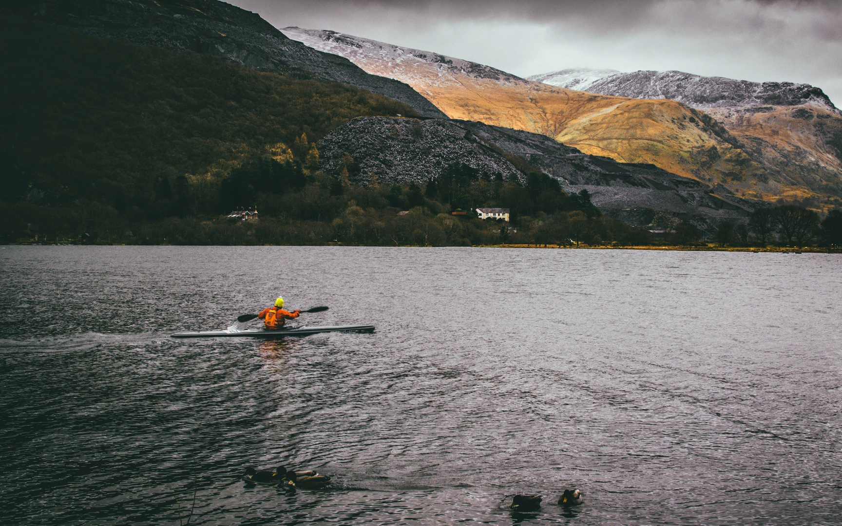 Llanberris Snowdonia | GaragesNear.Me Autumn Road Trips.jpeg.jpg