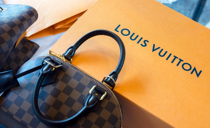 LVMH's sales continued to show strong momentum. 22% increase in