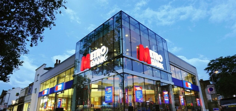 Metro Bank ‘back from the dead’ after £150 million rights issue featured picture