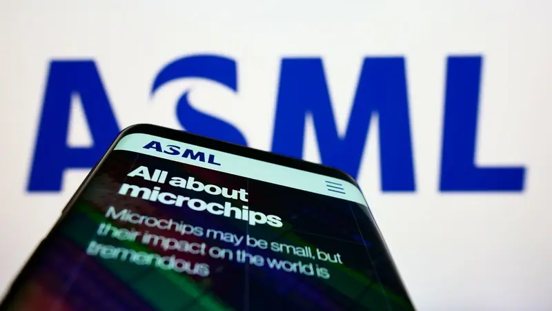 ASML webpage on smartphone