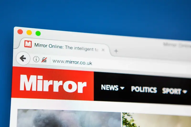 UK stocks open mixed, Daily Mirror owner Reach surges featured picture