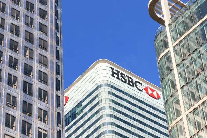 FTSE 100 opens higher, HSBC shares lifted by $3 billion share buyback programme featured picture