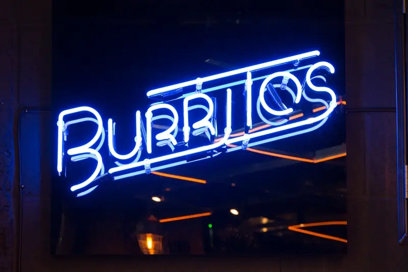 Neon Burritos sign