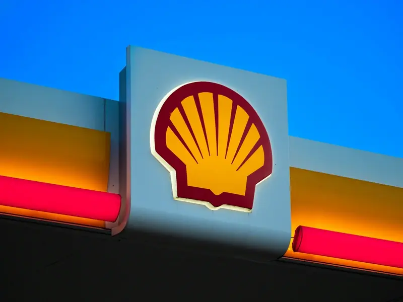 Shell petrol station badge