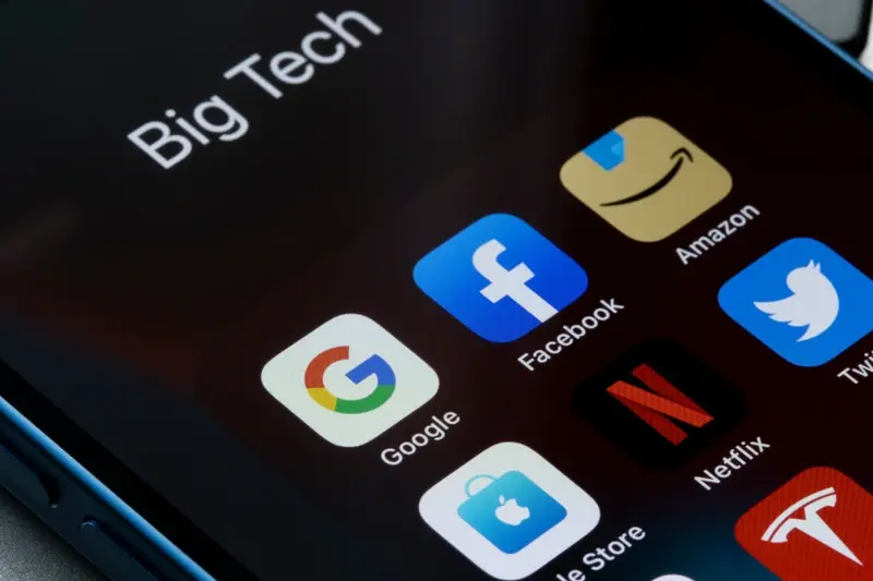 Big tech apps on mobile