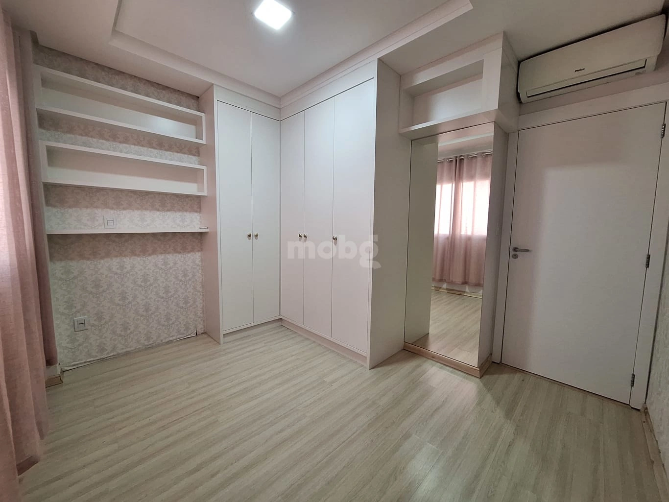 Apartamento para alugar com 2 quartos