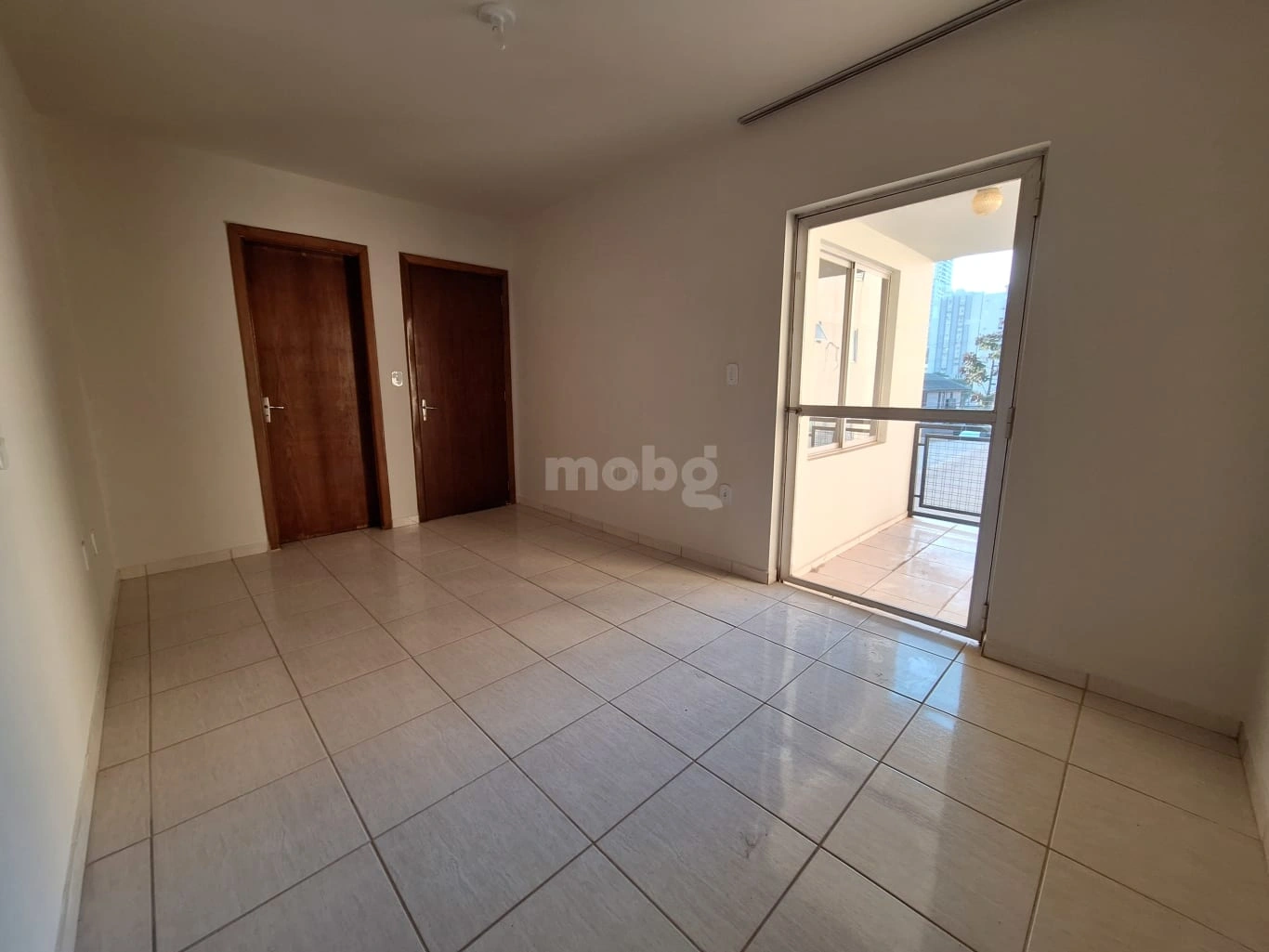 Apartamento para alugar com 4 quartos